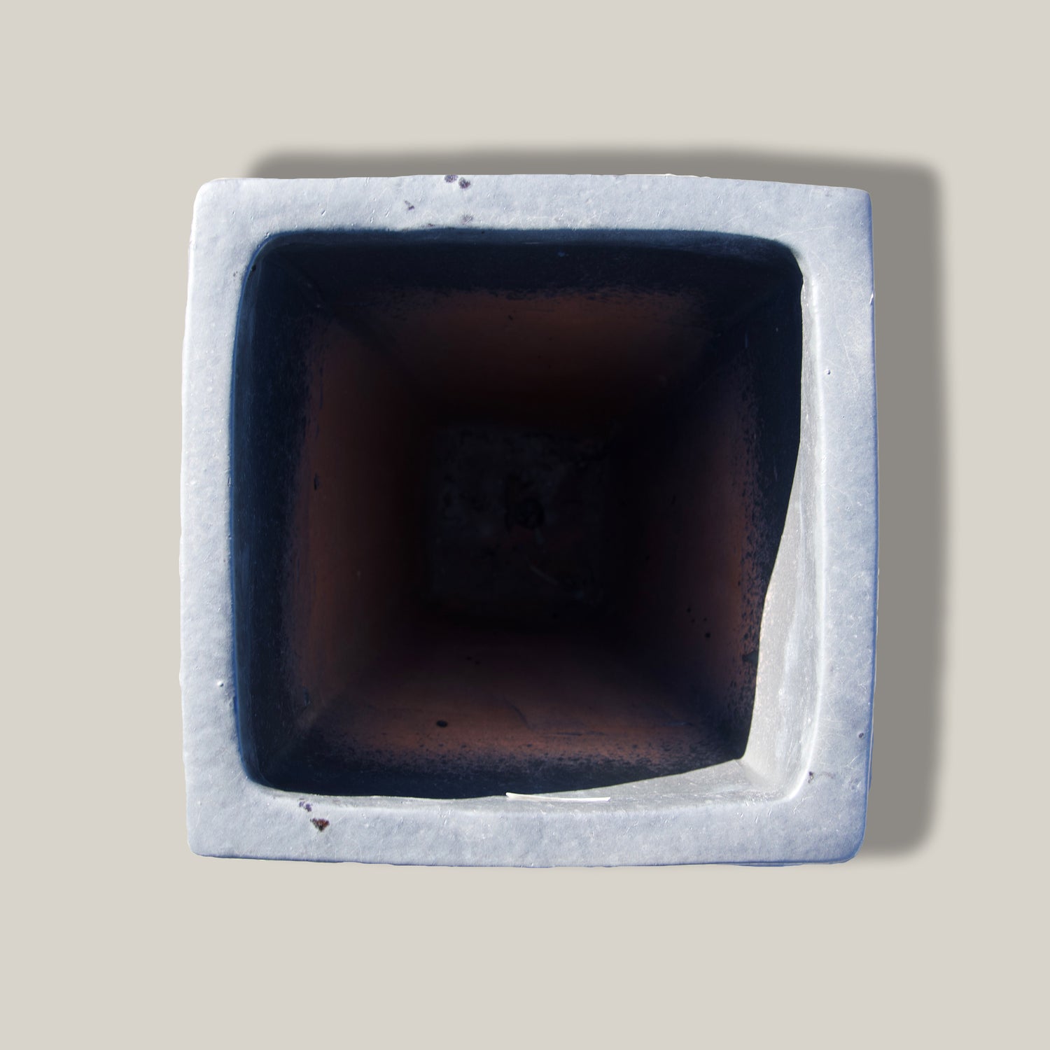 297M19 - Matte Black Horizontal Line Ceramic Square Planter