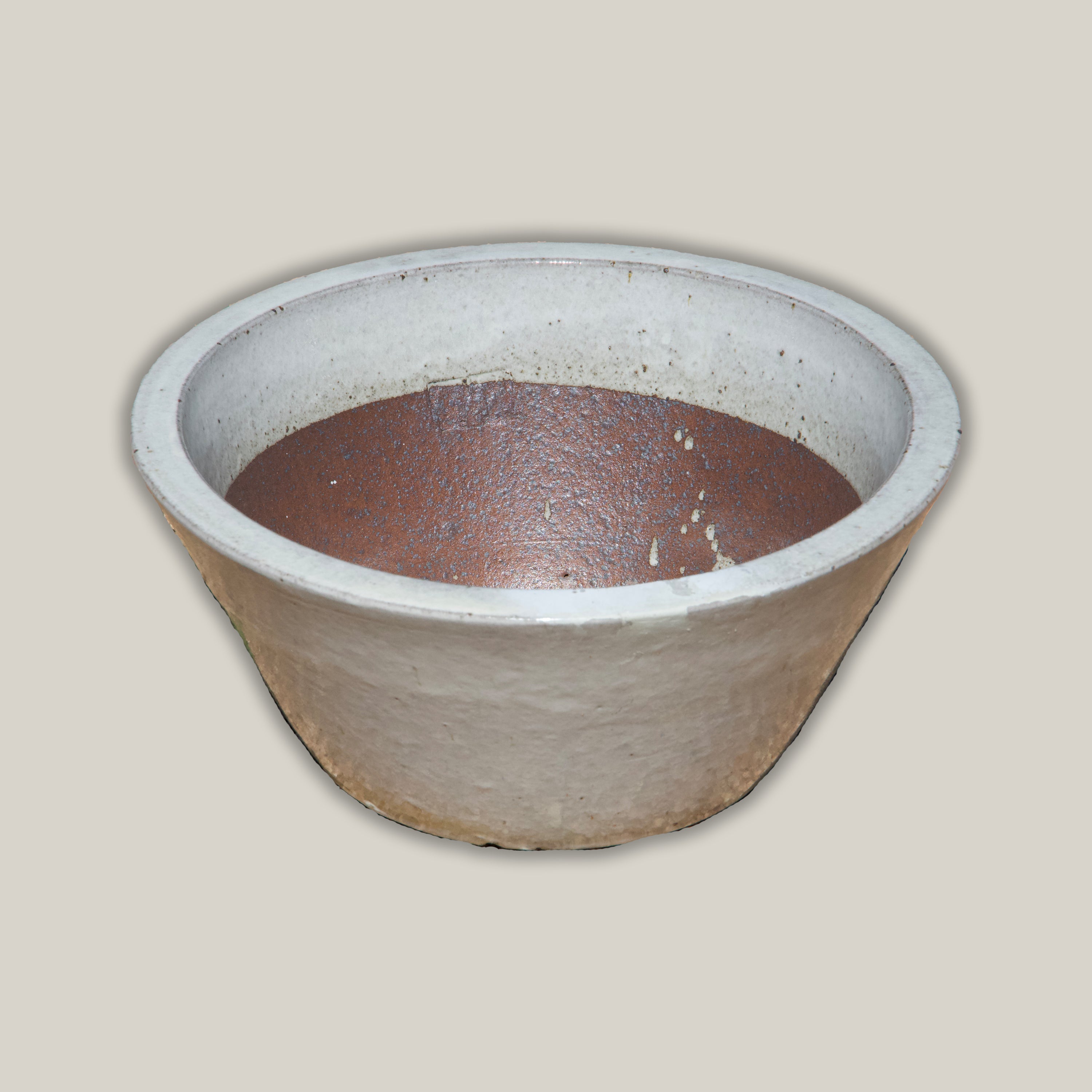 6028H25 - White Low Cone Pot