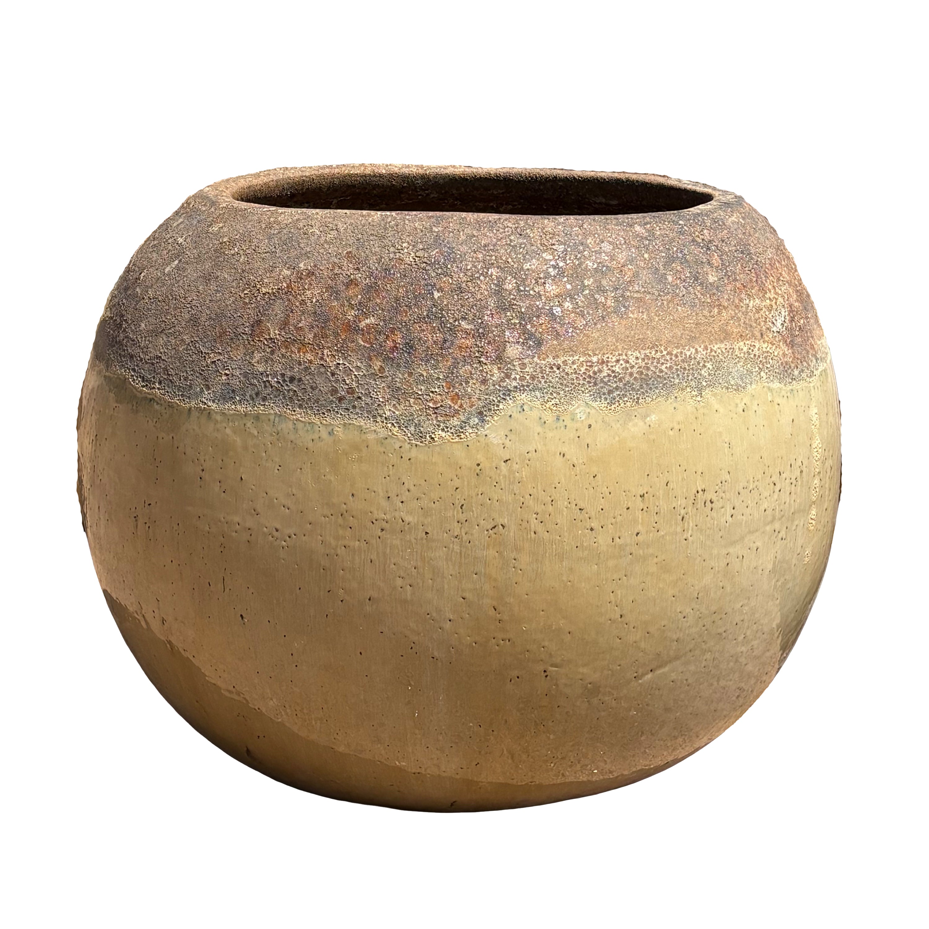 Round Bowl Angkor/Cream ceramic pot, slightly angled view with handcrafted glazed finish and wide bowl shape
