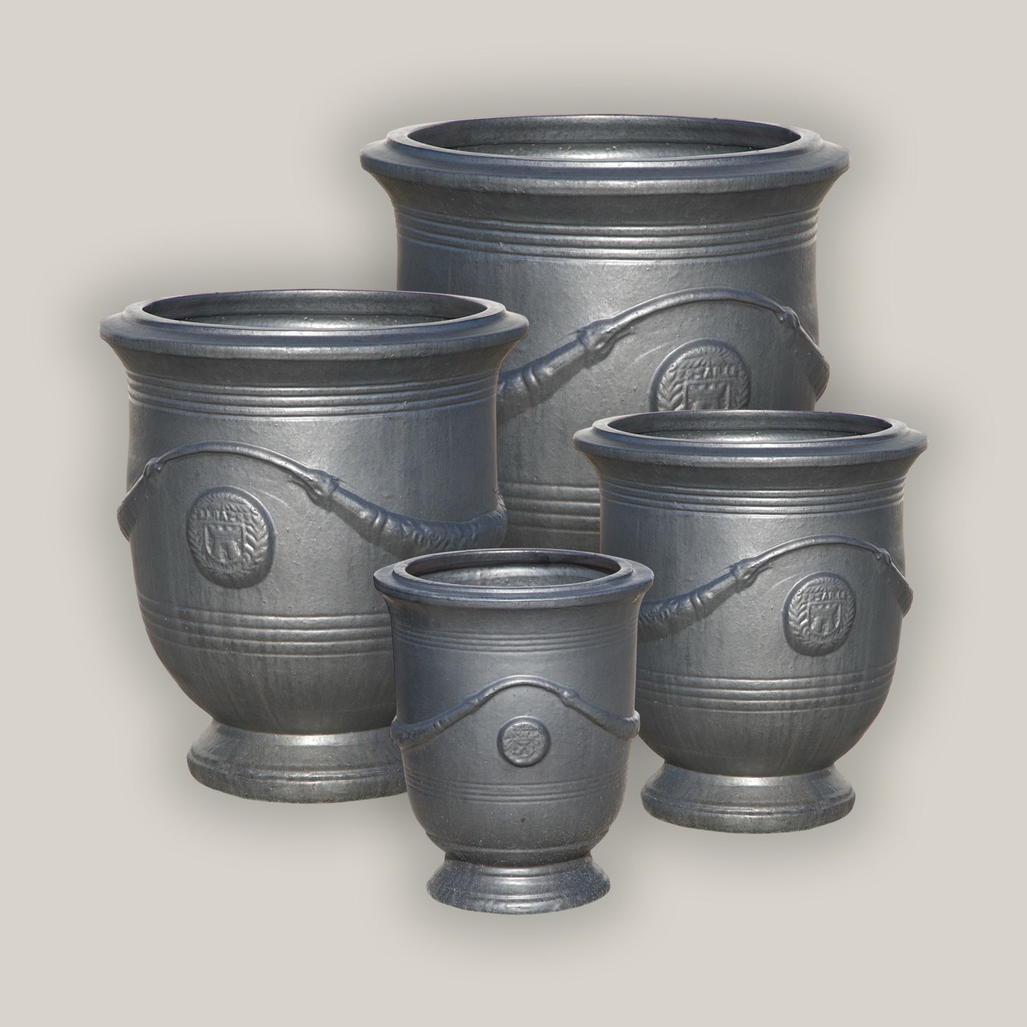 4023GA - Graphite Medallion Urn