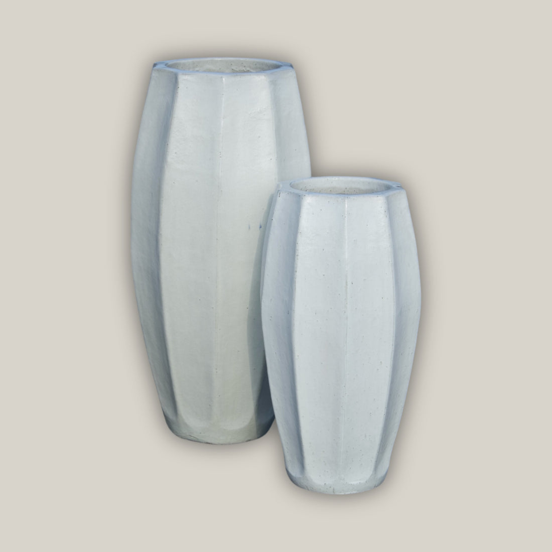 6078H25 - White Star Fruit Planter