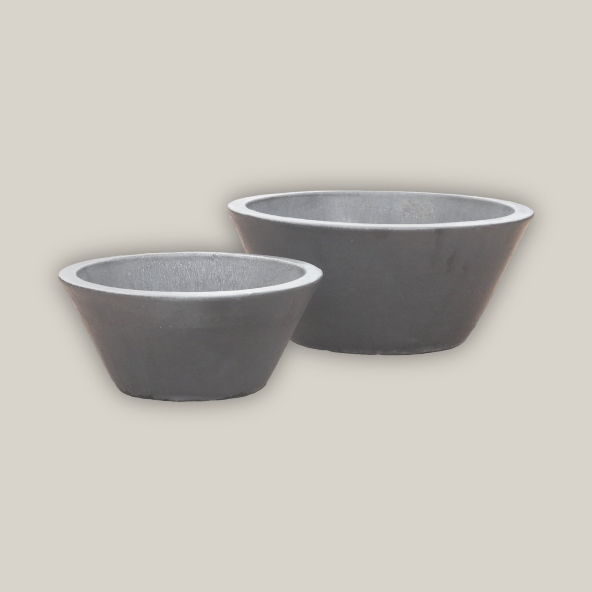 6028H33 - Matte Black Low Cone Pot