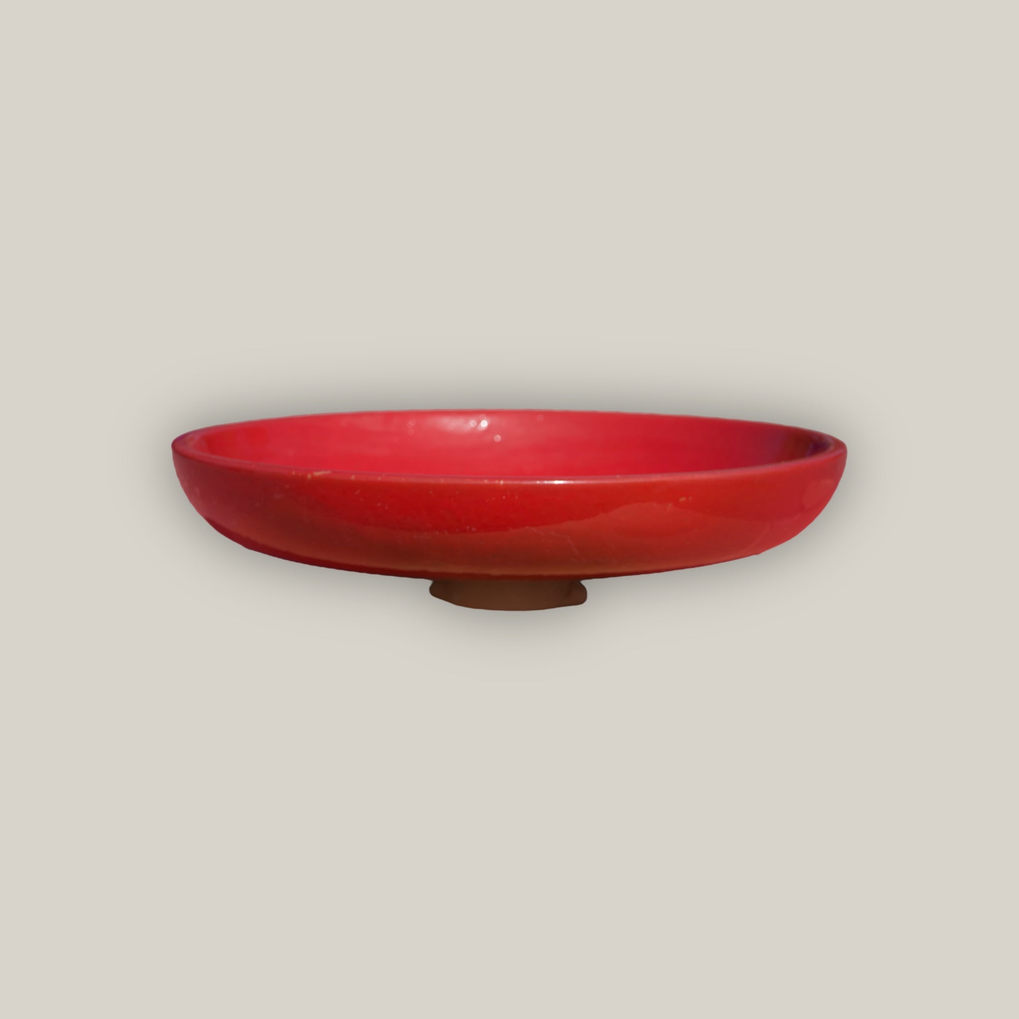 3106L14FS - Ceramic Bird Bath - Bright Red Top & Black Stand