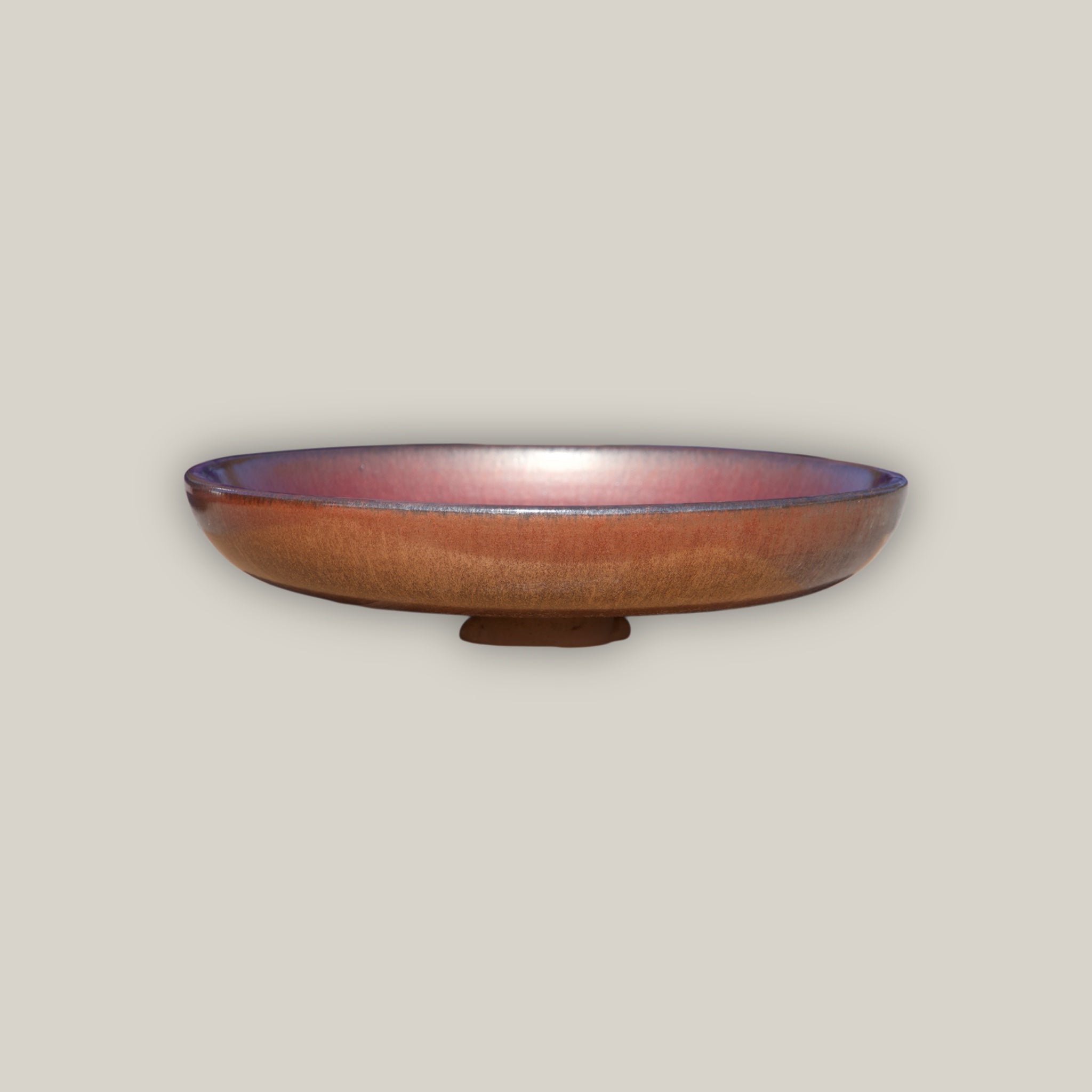 3106L9 - Ceramic Bird Bath - Oxide Top and Black Stand