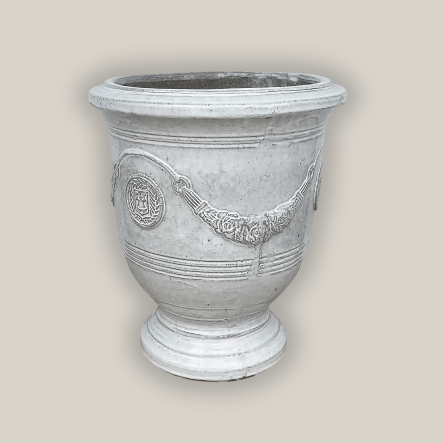 3017L99 - Medallion Ceramic Urn Planter