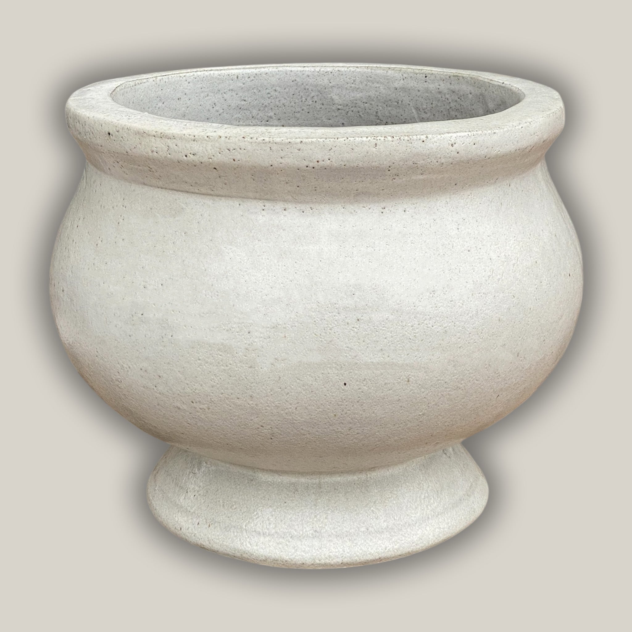 8646N12 - White Tavito Cup Ceramic Pot