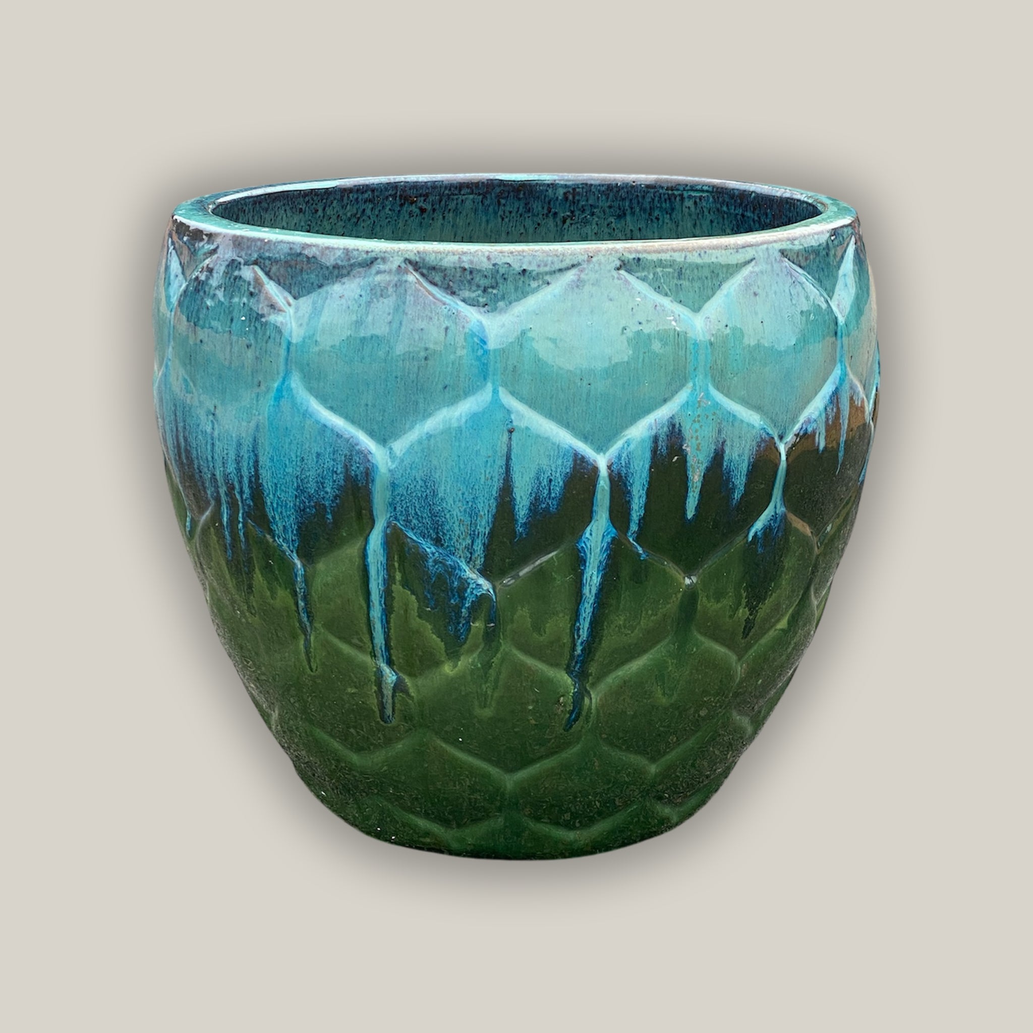 9989P53 - Aqua/Apple Green Round Artichoke Ceramic Planter
