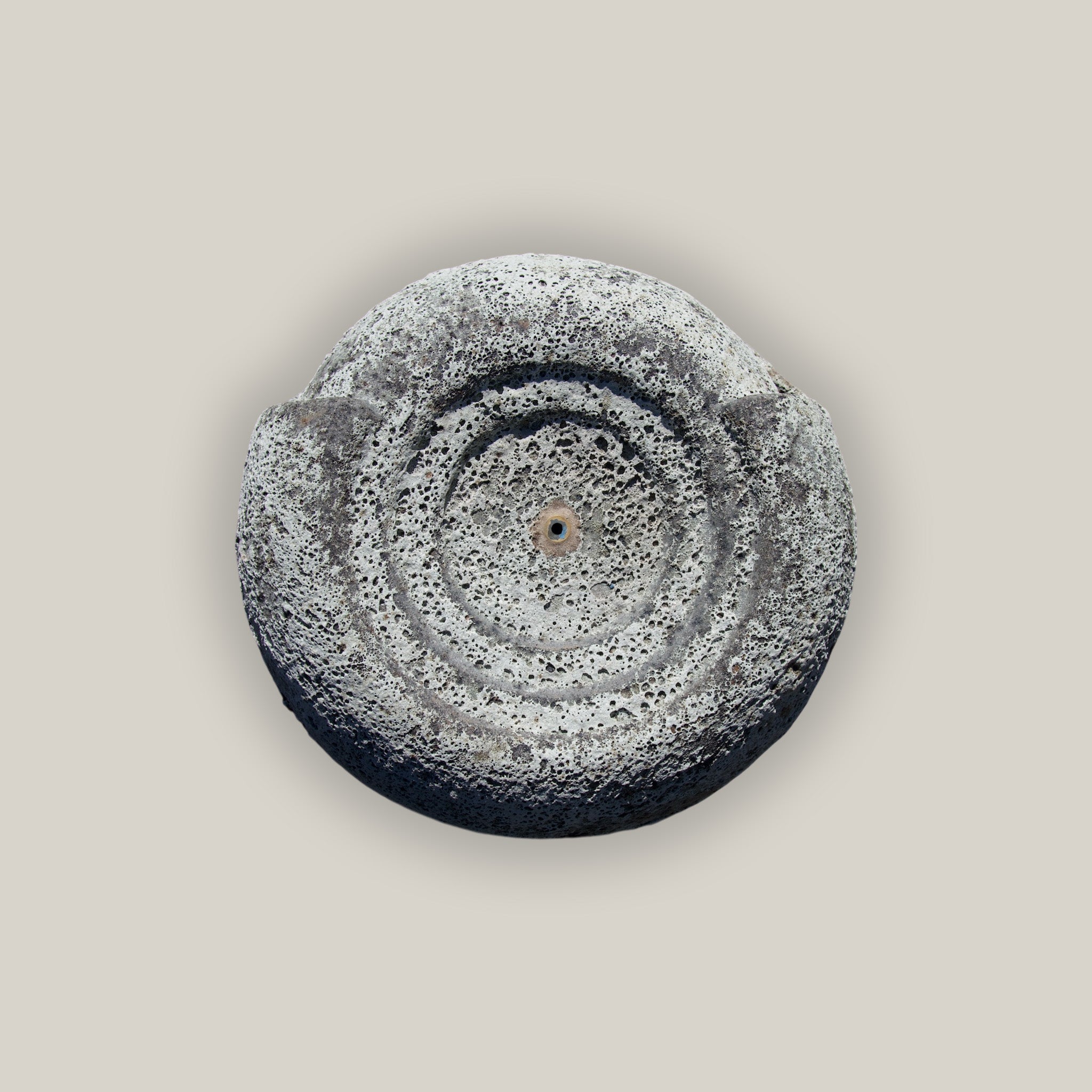 Top view of Atlantis white multi-tiered ceramic echo fountain