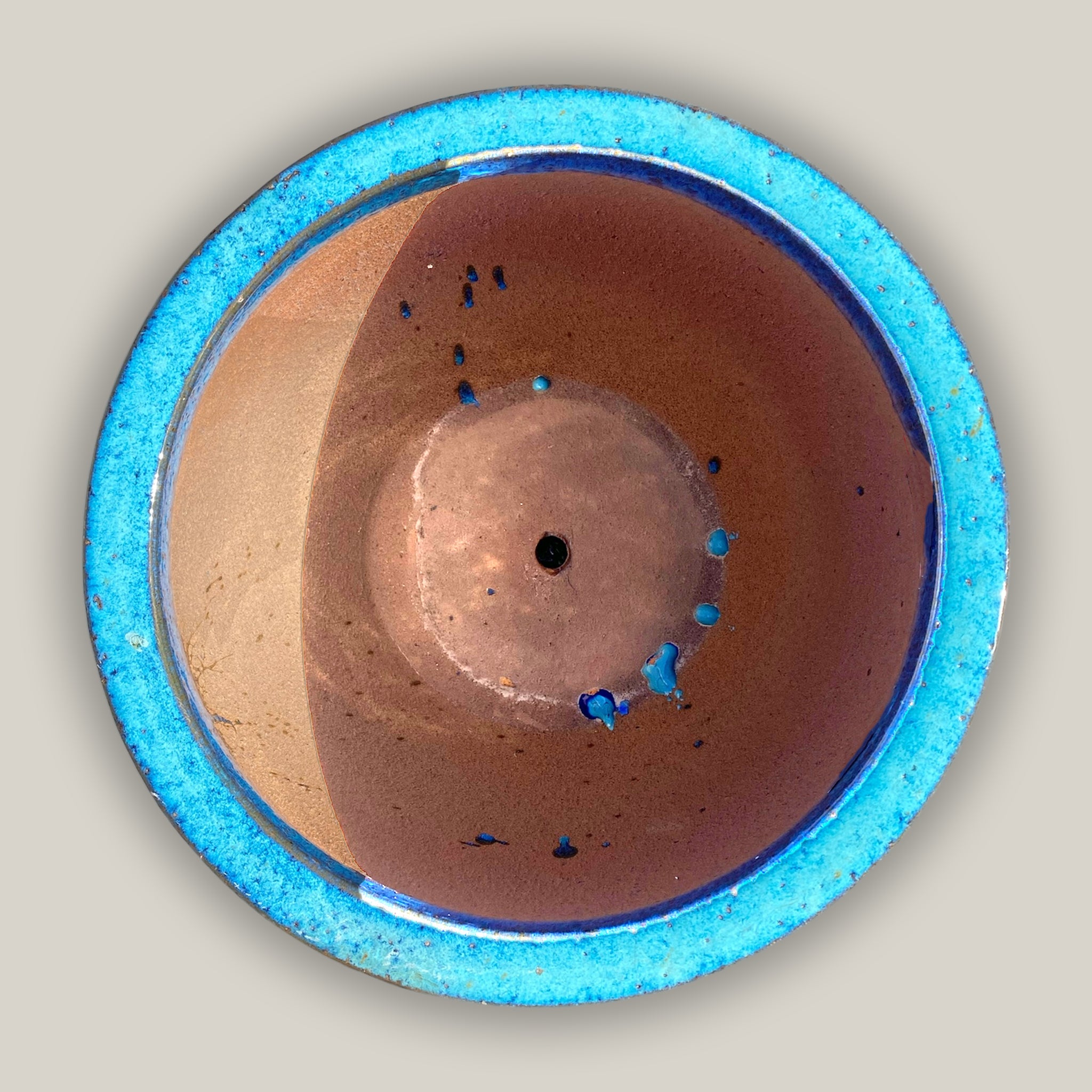 6108H1 - Turquoise Slanted Rim Modern Round Pot