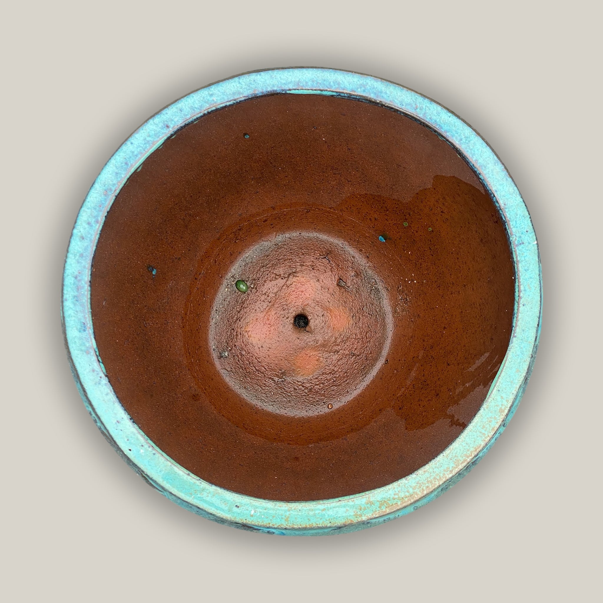 9989P53 - Aqua/Apple Green Round Artichoke Ceramic Planter