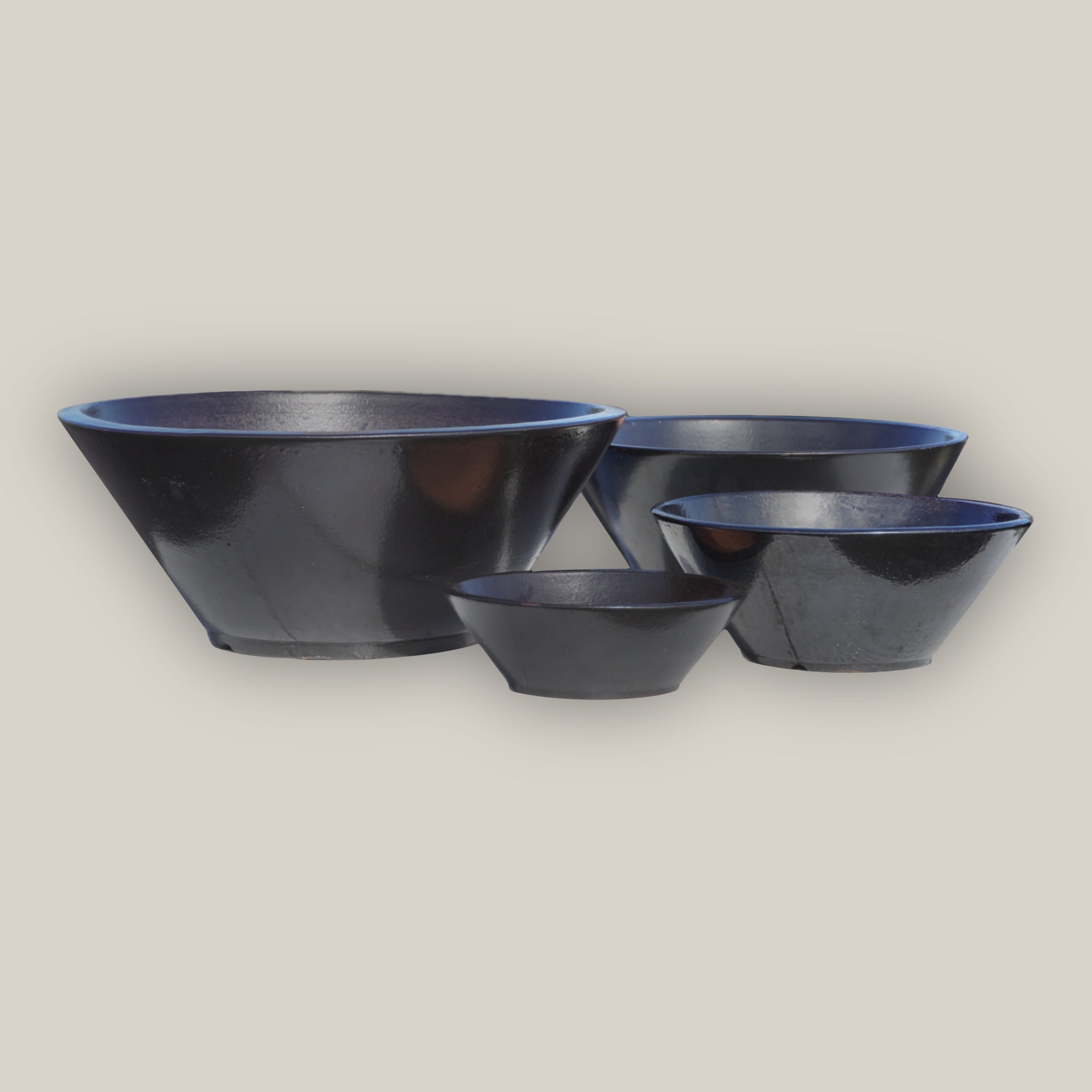 Black low wide planter set of 4