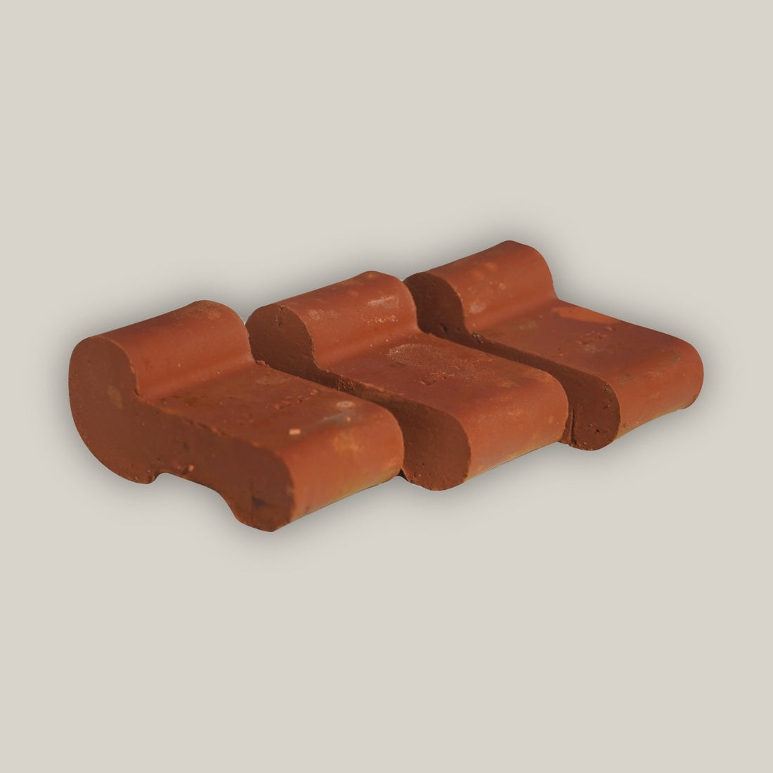 Set of 3 terracotta pot feet for planter elevation