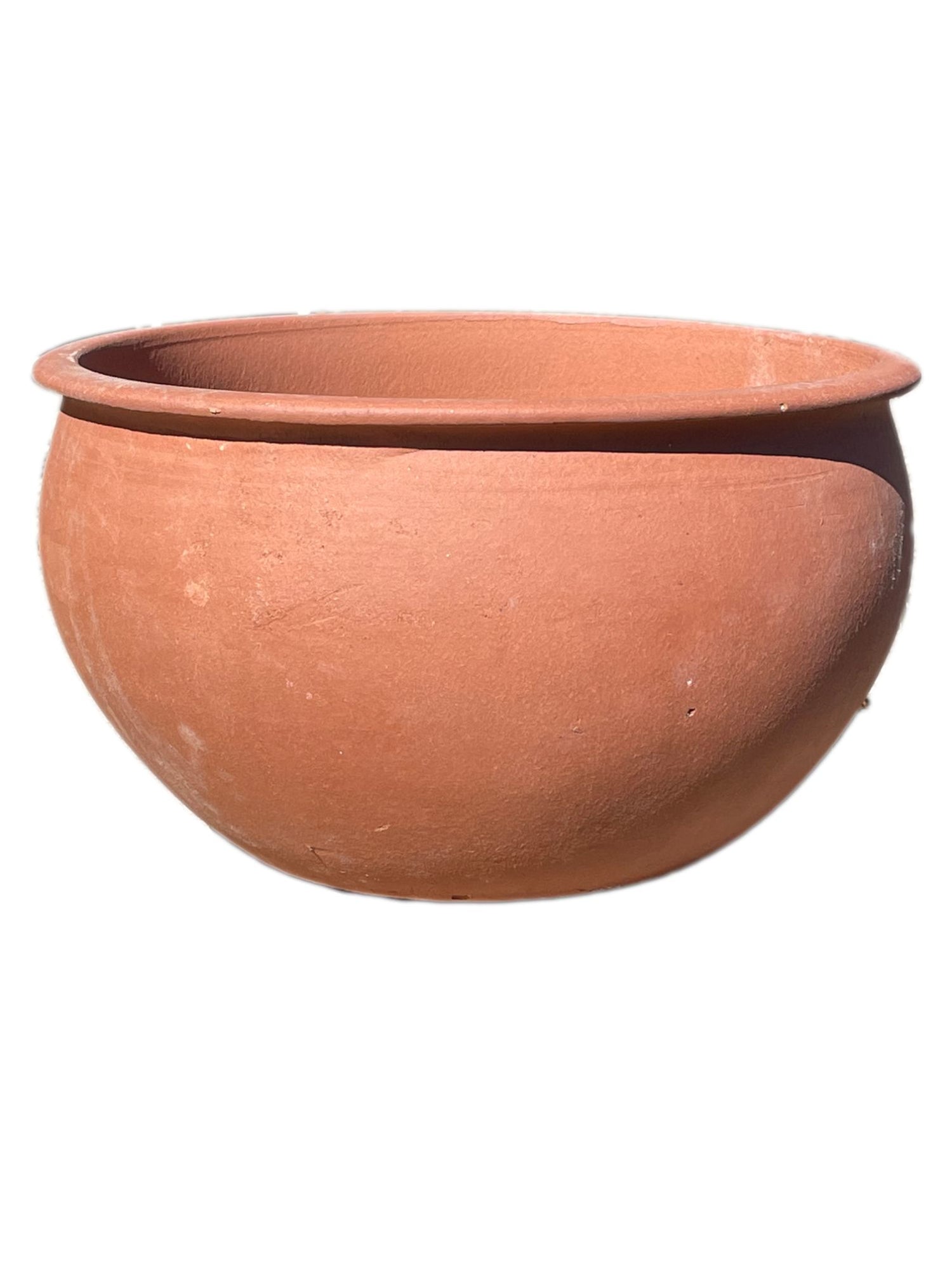 Round terracotta clay pot
