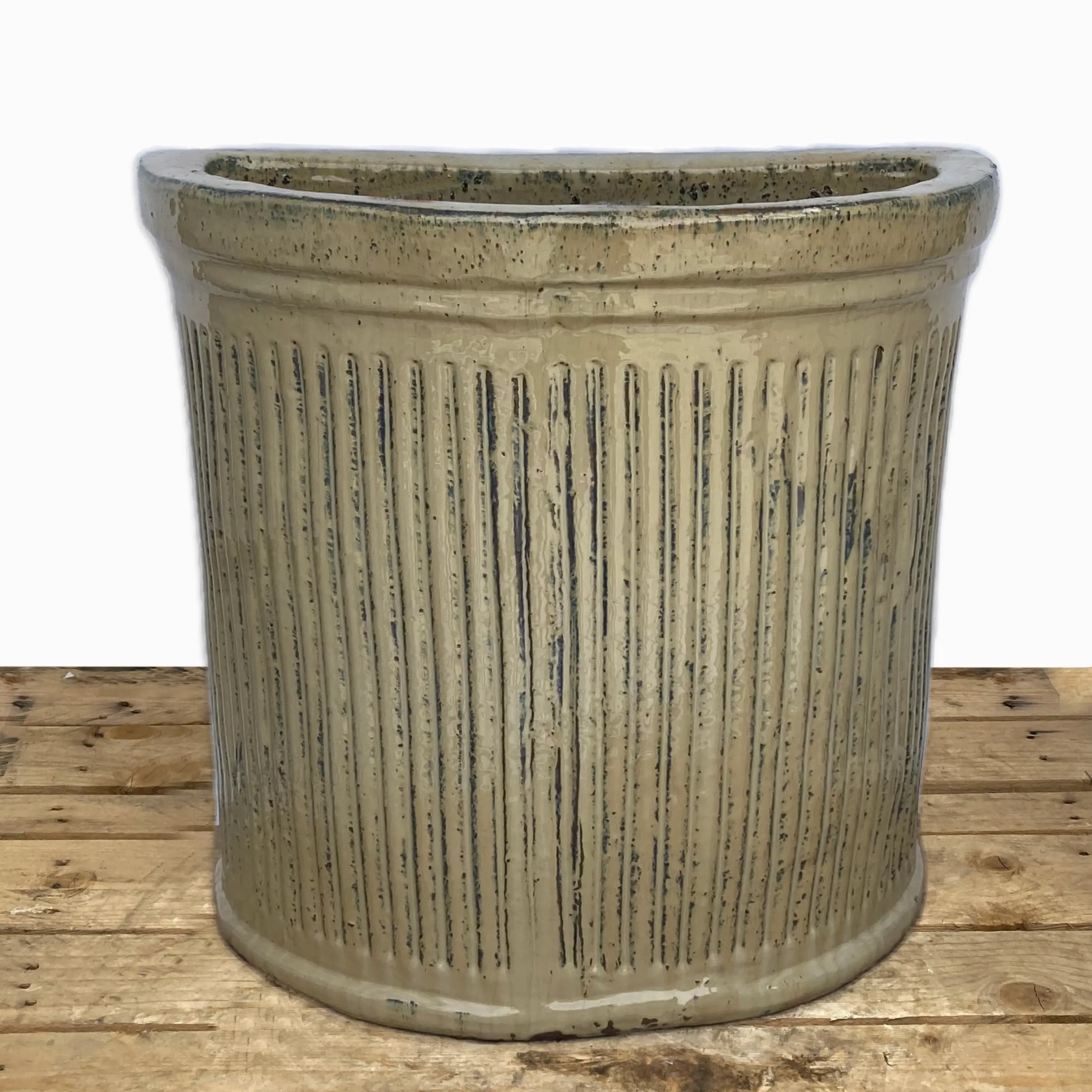 Cream semi circle planter with ribbed texture