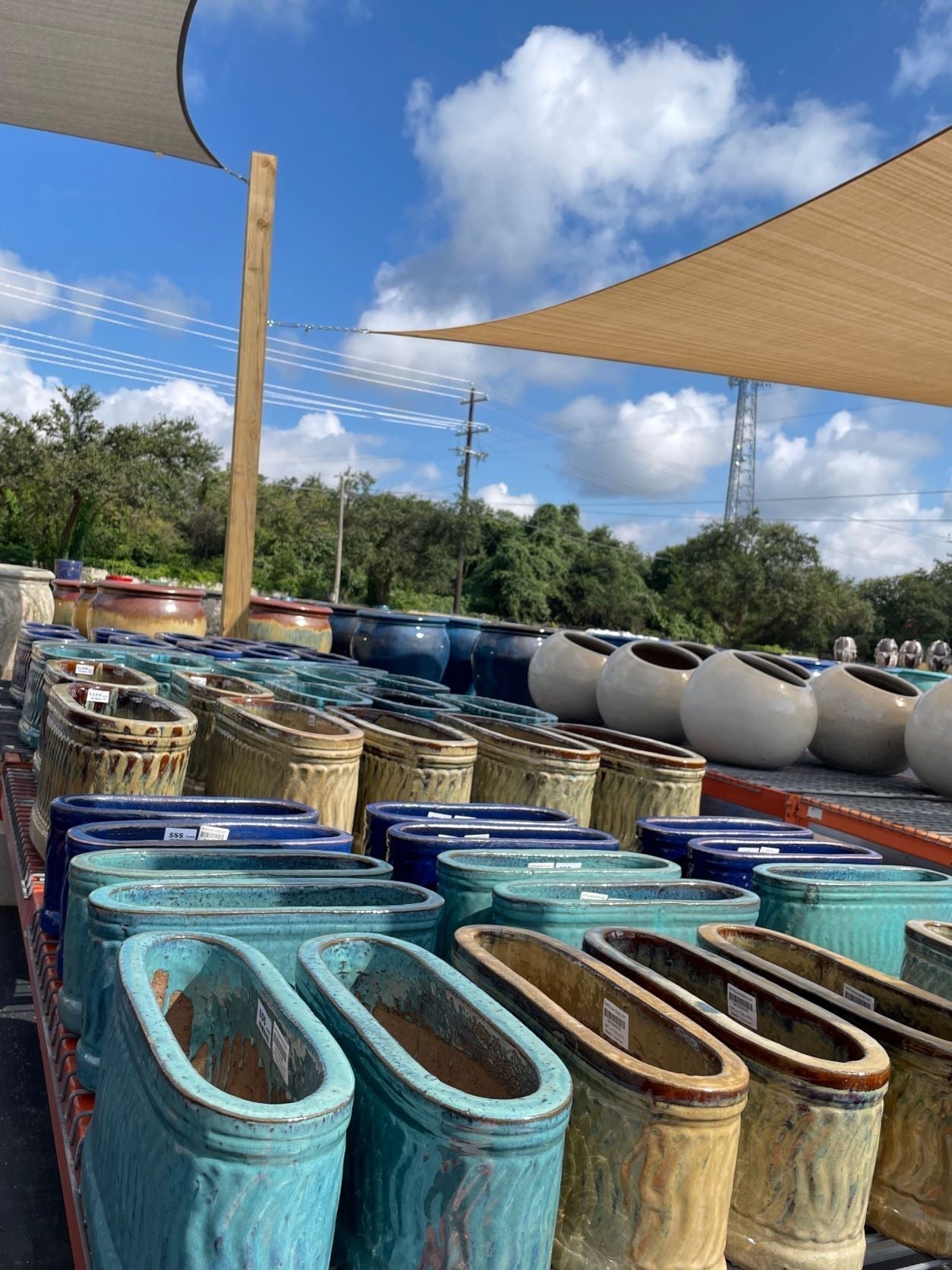 Clay Pots vs. Plastic Pots: What's the Difference?