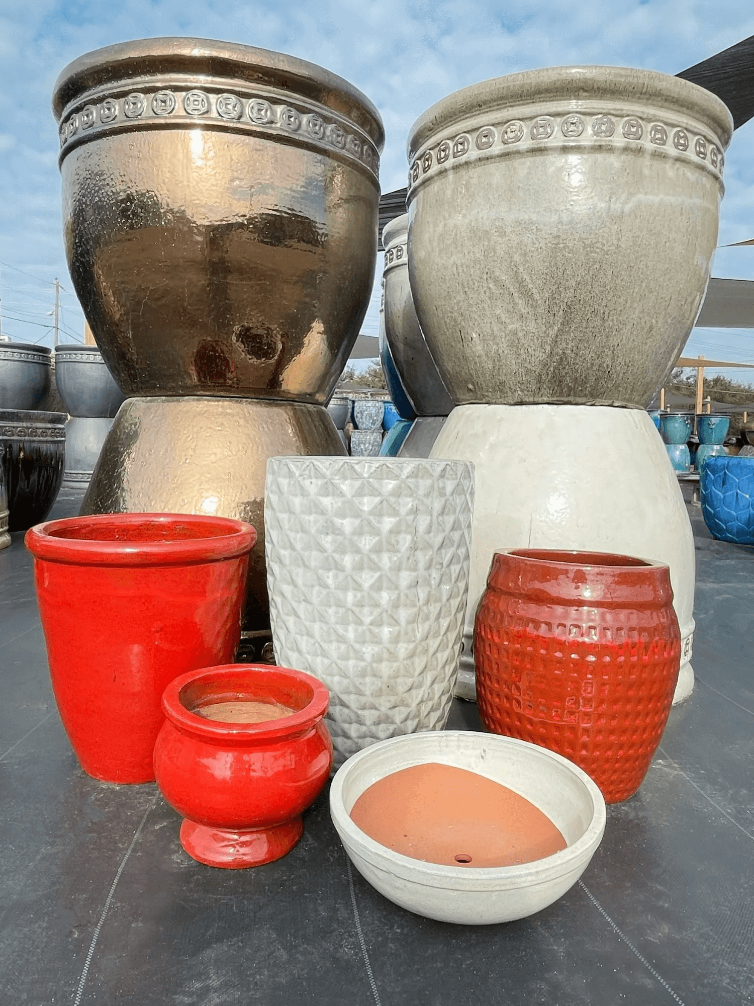 Handcrafted pottery pieces as original Valentine’s Day gifts