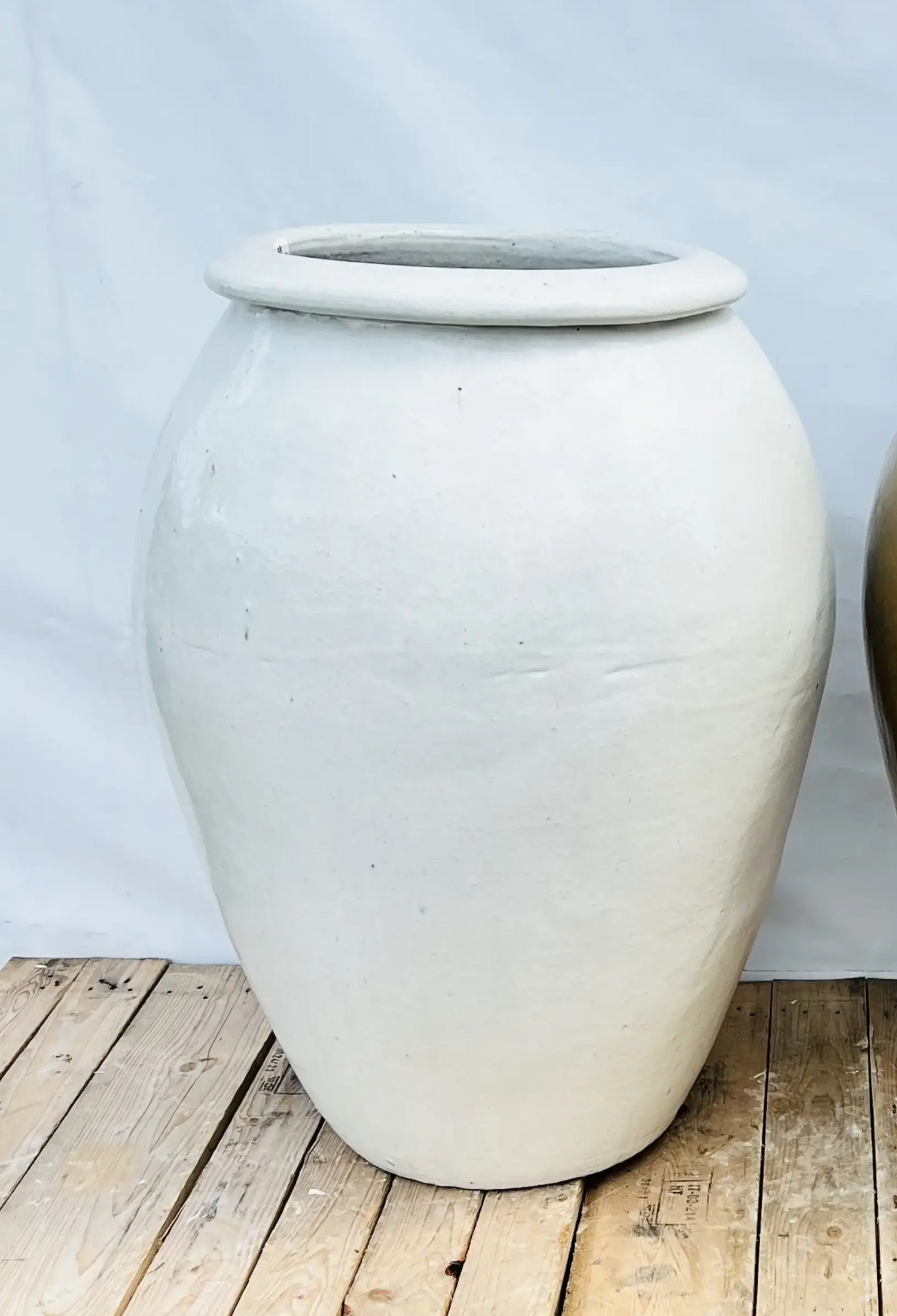 9133P16FS -White Large Ceramic Water Jar - FREE SHIPPING