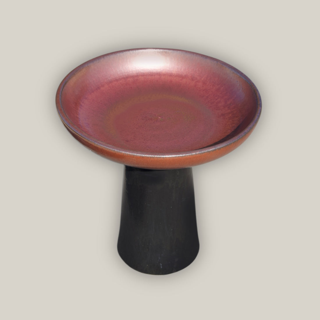 3106L9 - Ceramic Bird Bath - Oxide Top and Black Stand