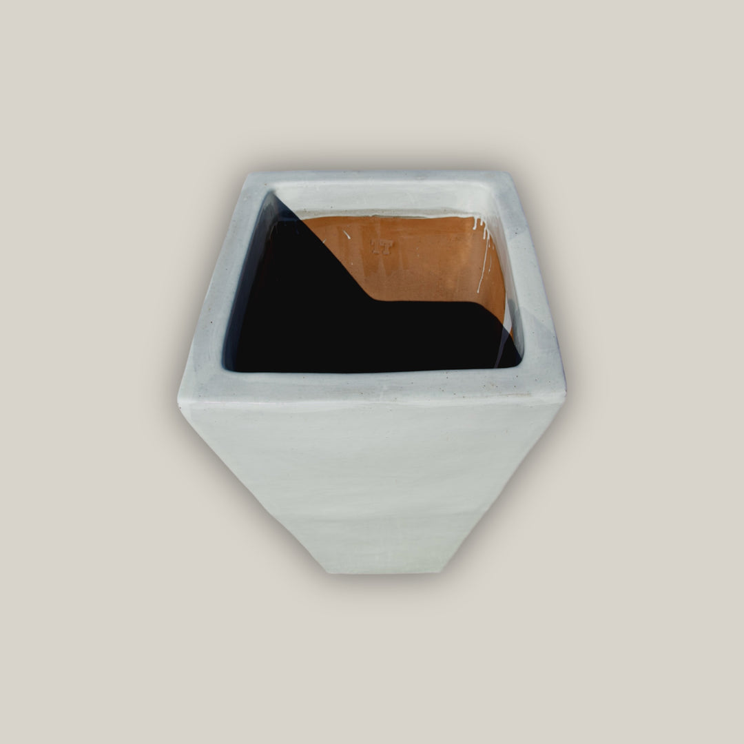 White Wedge Planter - Lion