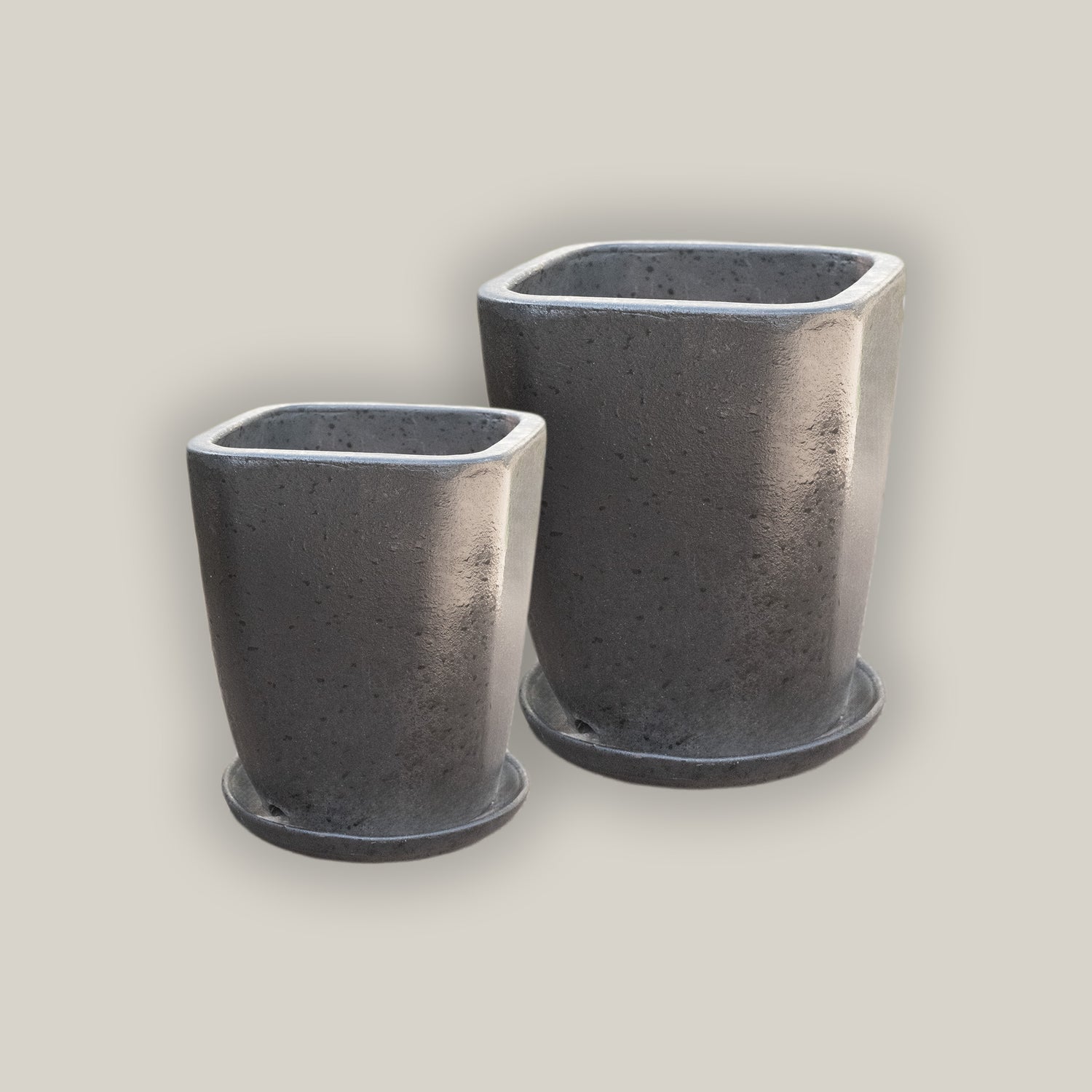 3052L80 - Speckled Black Tapered Square Planter with Saucer