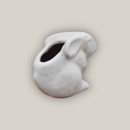 846R9 - Atlantis White Small Ceramic Rabbit Planter