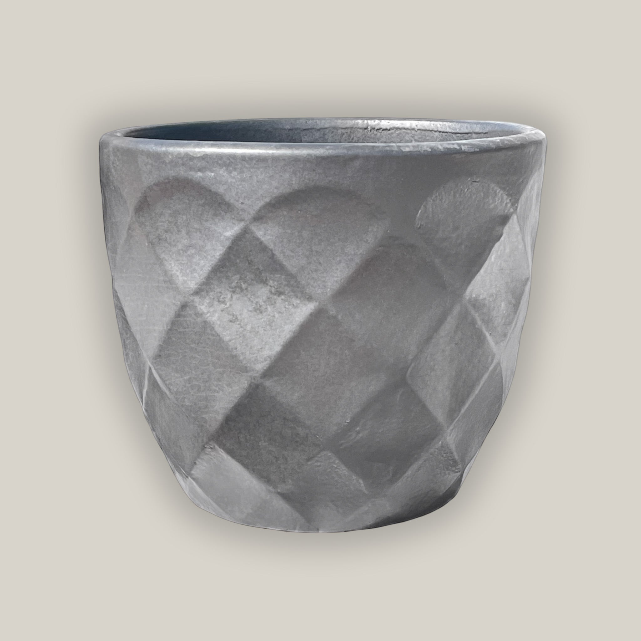 3119L1 - Matte Black Ceramic Geometric Design Planter