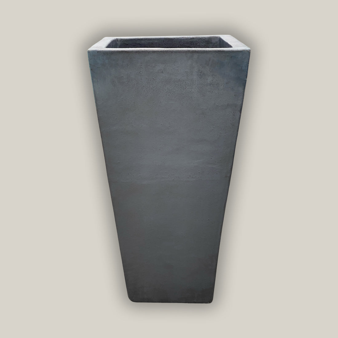 6016H33 - Matte Black Wedge Planter