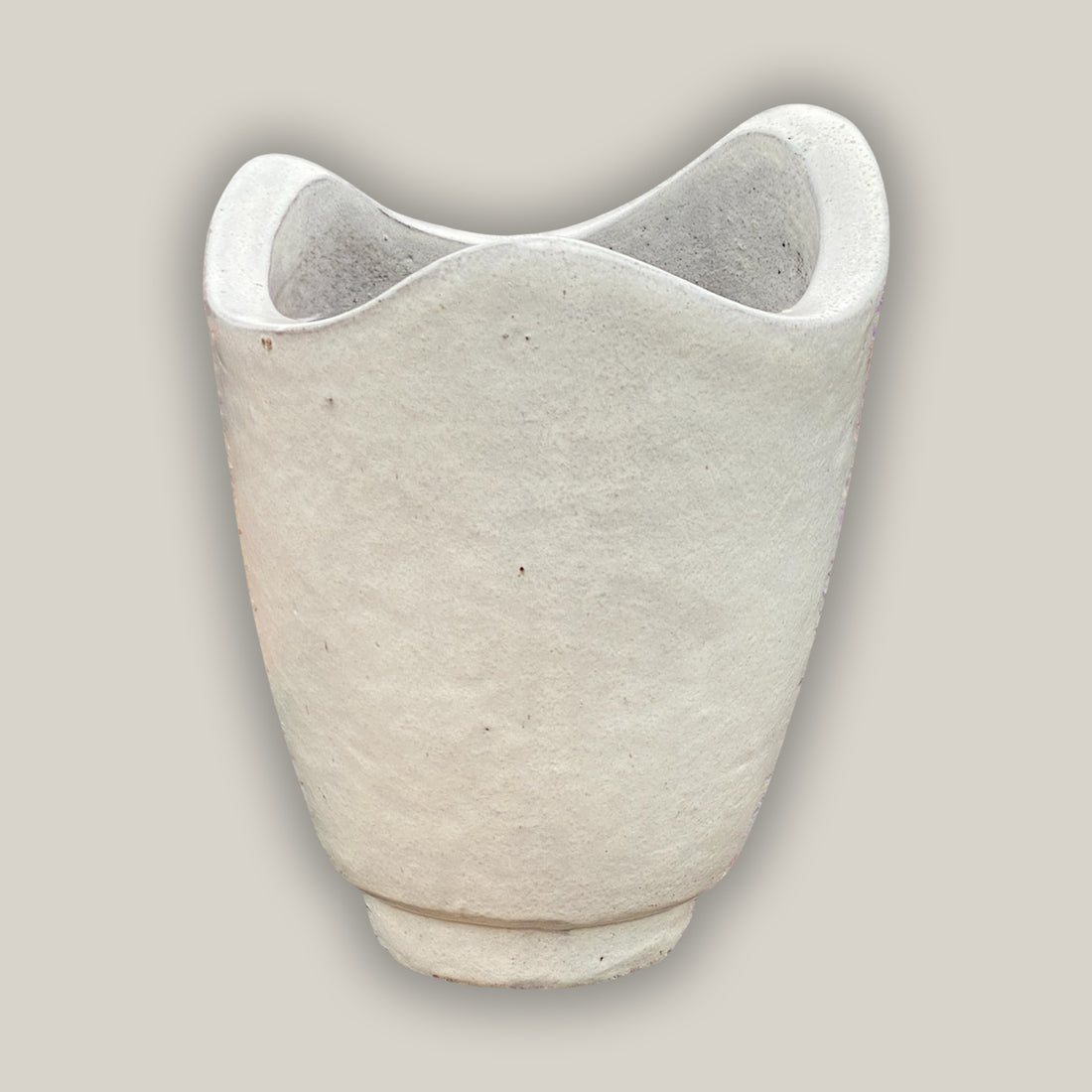 8956N12 - White Wavy Rim Ceramic Planter