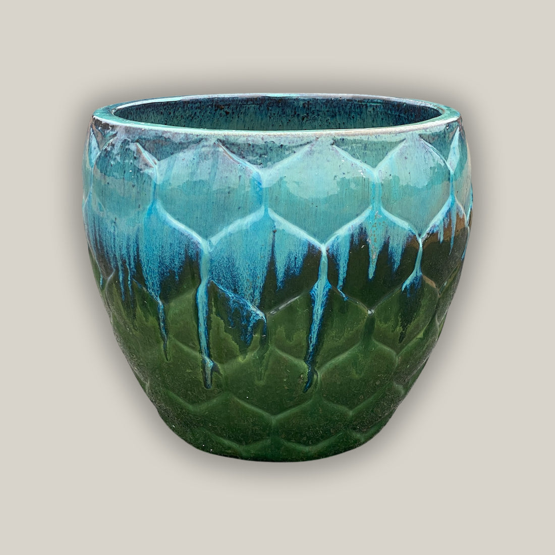 9989P53 - Aqua/Apple Green Round Artichoke Ceramic Planter