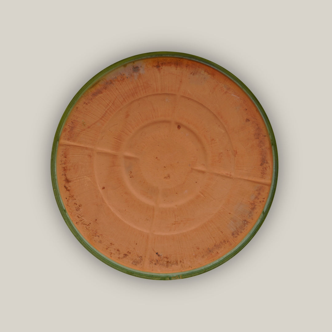 Apple Green Round Ceramic Saucer - Lion ten thousand potsbottom