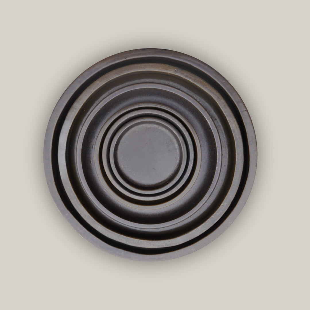 Matte Black Round Ceramic Saucer - Lion - Ten Thousand Pots