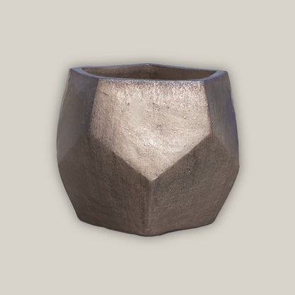 8400S1 - Heavy Metal Modern Geometric Pot