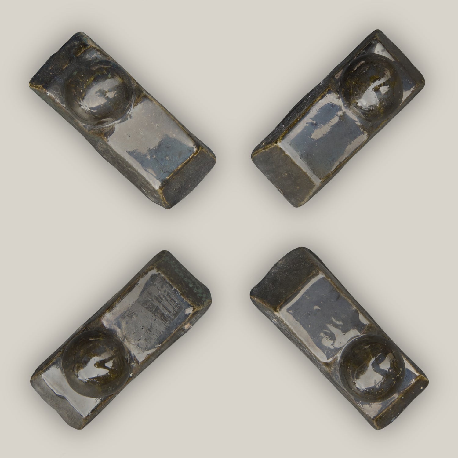 Shiny Black Ceramic Bari Pot Feet - Ten Thousand Pots - 4