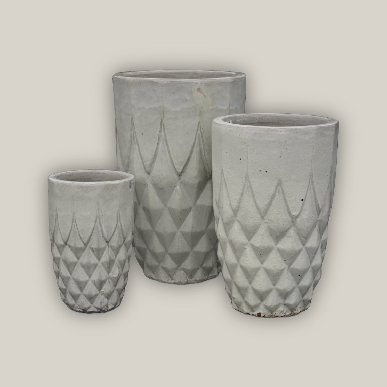 grey pineapple planter White Pineapple Round Ceramic Planter