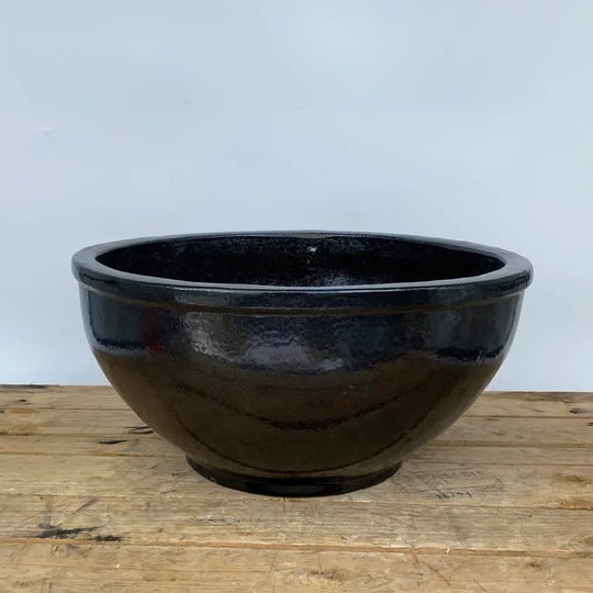 Traditional Low Ceramic Bowl Black | Ten Thousand Pots